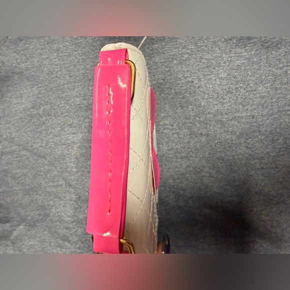 Hello Kitty Pink and White Quilted Bag - Picture 6 of 6